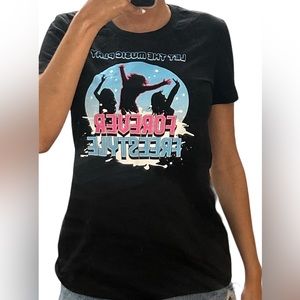 BRAND NEW Let the music play forever freestyle t-shirt